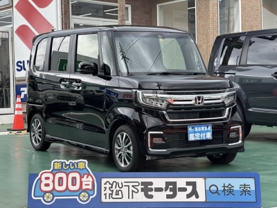 N-BOXカスタム(ホンダ)届出済未使用車 全体