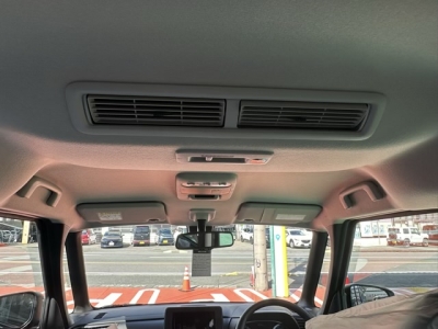 新型ルークス(ニッサン)届出済未使用車 内外装写真