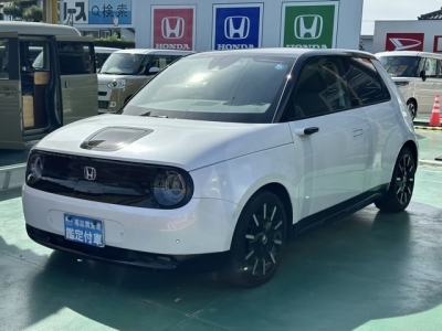 HONDA e(ホンダ)中古車 前方