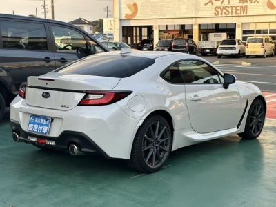 BRZ(スバル)中古車 内外装写真他２