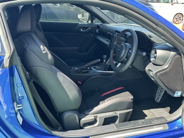 BRZ(スバル)中古車 13