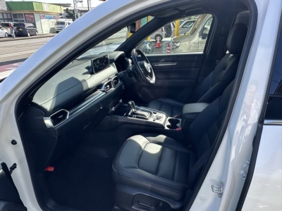 CX-5(マツダ)中古車 前席内装