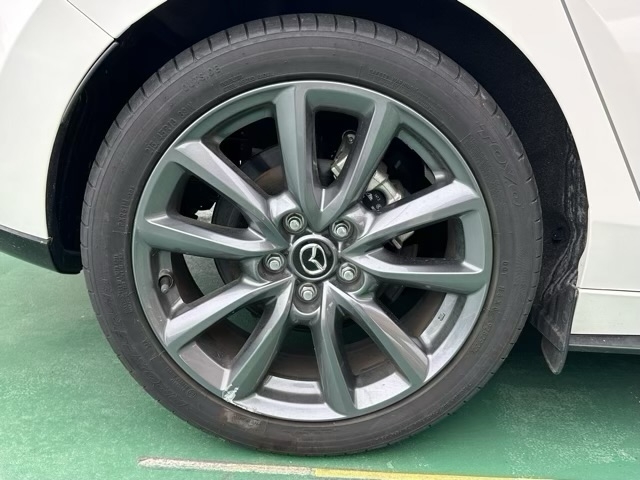 MAZDA3(マツダ)中古車 11