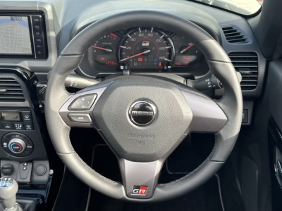コペンのOEM(ダイハツ)中古車 後席から見た前席