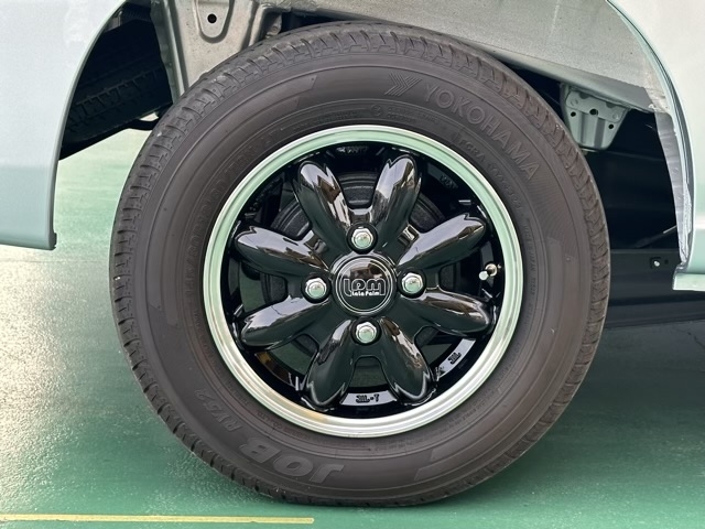 ハイゼット(ダムド)届出済未使用車 5