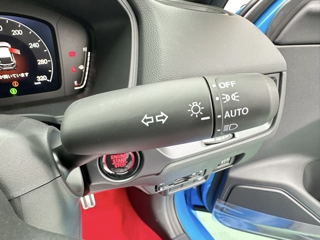 シビック(ホンダ)登録済未使用車 15
