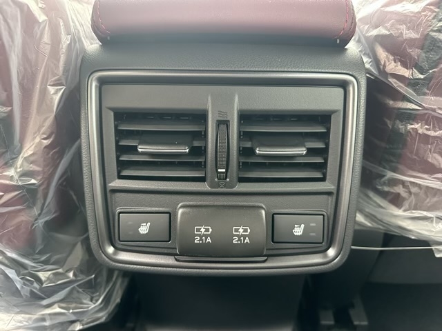 フォレスター(スバル)登録済未使用車 7