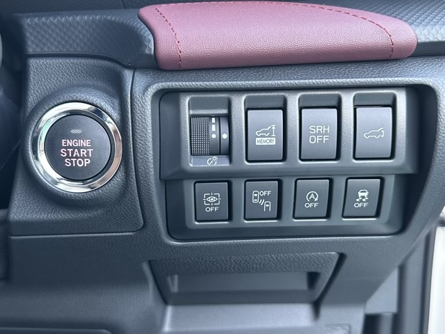 フォレスター(スバル)登録済未使用車 14