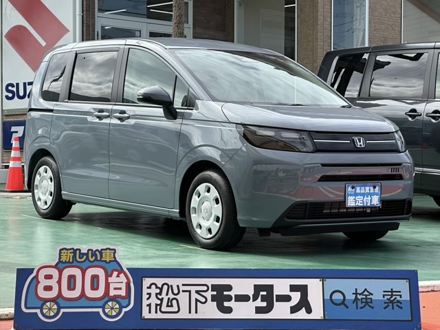 新型フリード(ホンダ)登録済未使用車全体拡大