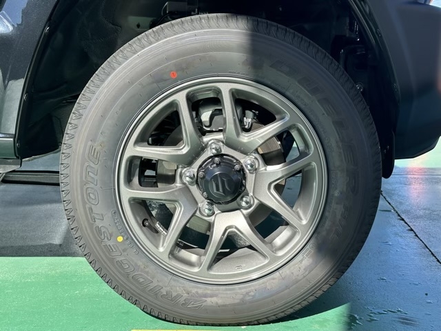 ジムニー(スズキ)新車見本展示有 10