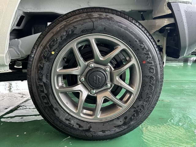 ジムニー(スズキ)新車見本展示無 10