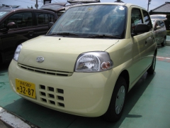 エッセ(ダイハツ)未使用車 前方