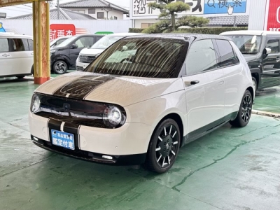HONDA e(ホンダ)中古車 前方