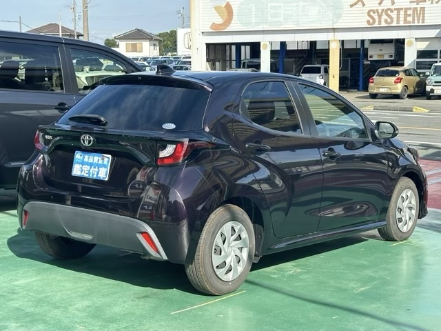 ヤリス(トヨタ)中古車 11