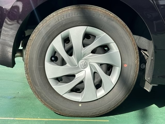 ヤリス(トヨタ)中古車 12