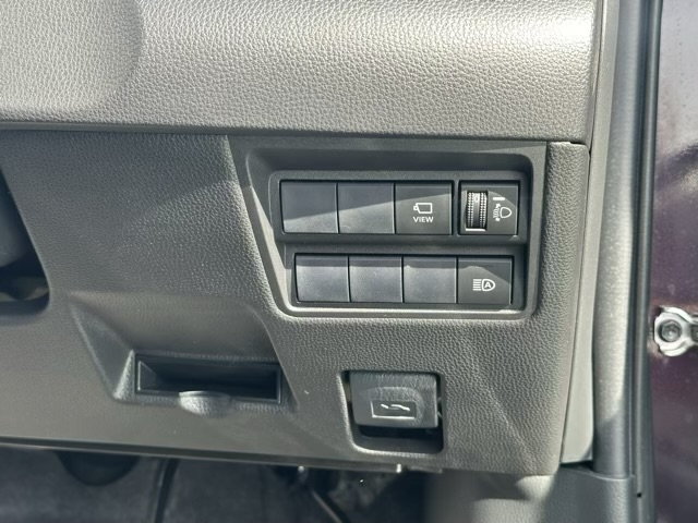 ヤリス(トヨタ)中古車 16