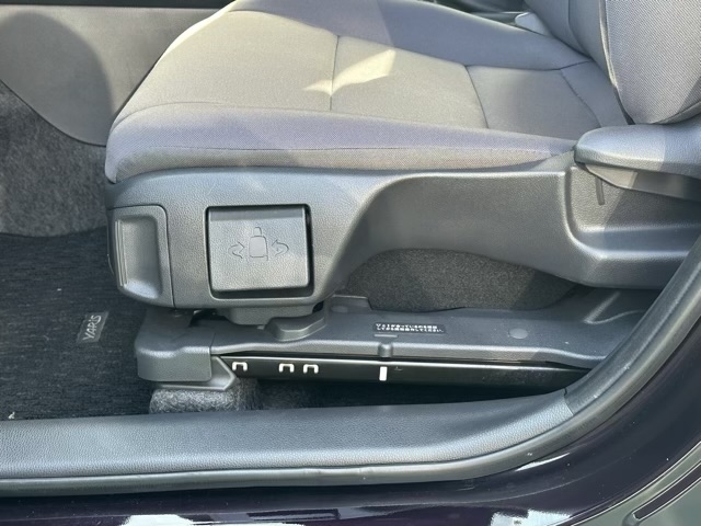ヤリス(トヨタ)中古車 4