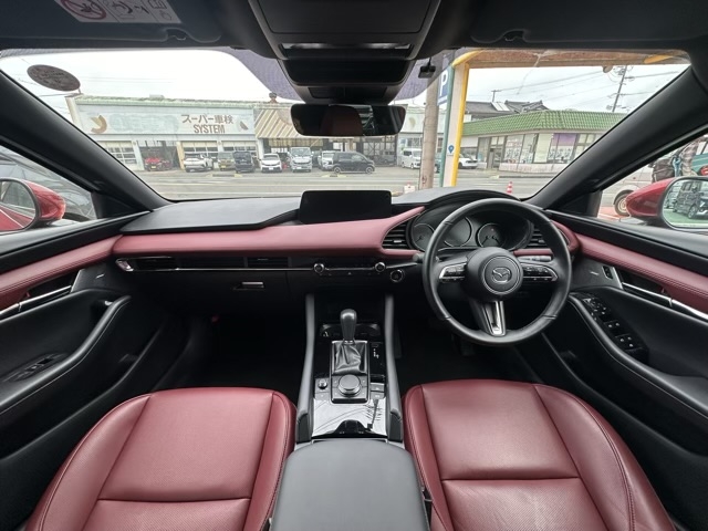 MAZDA3(マツダ)中古車 5