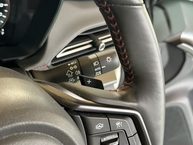 レヴォーグ(スバル)中古車 16