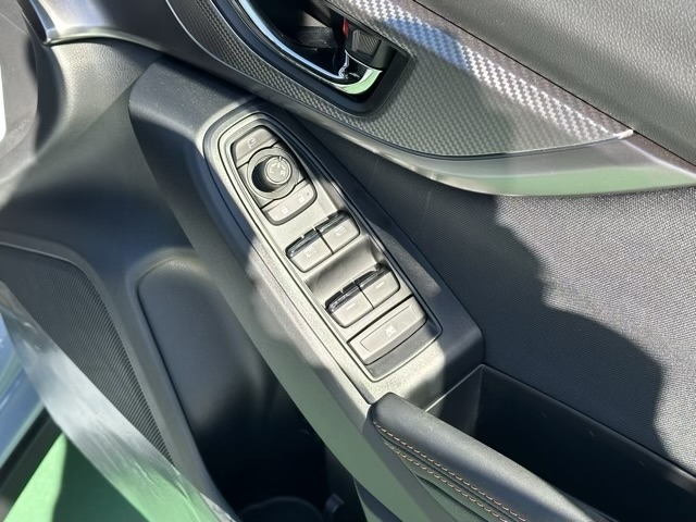 XV(スバル)中古車 10
