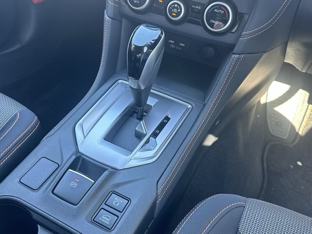 XV(スバル)中古車 18