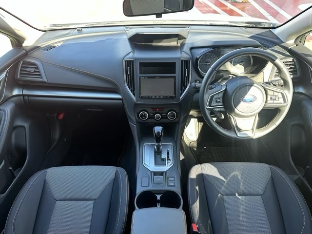 XV(スバル)中古車 5