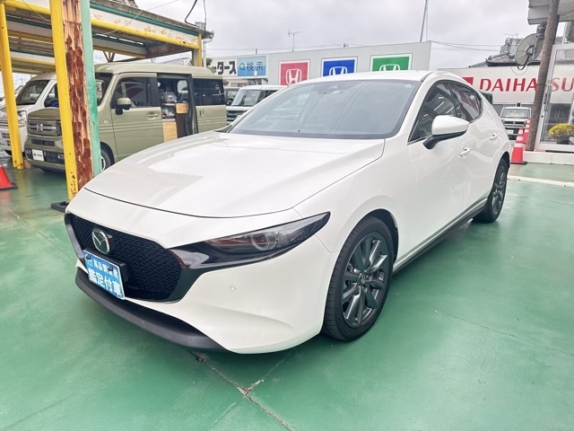 MAZDA3(マツダ)中古車 1