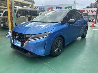 ノート(ニッサン)中古車 前方