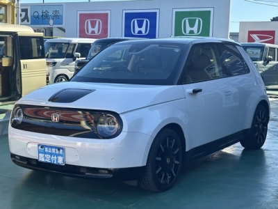 HONDA e(ホンダ)中古車 前方