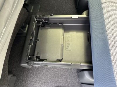 ムーヴキャンバス(ダイハツ)届出済未使用車 内外装写真