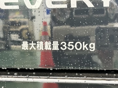 エブリイバン(スズキ)中古車 内外装写真他１