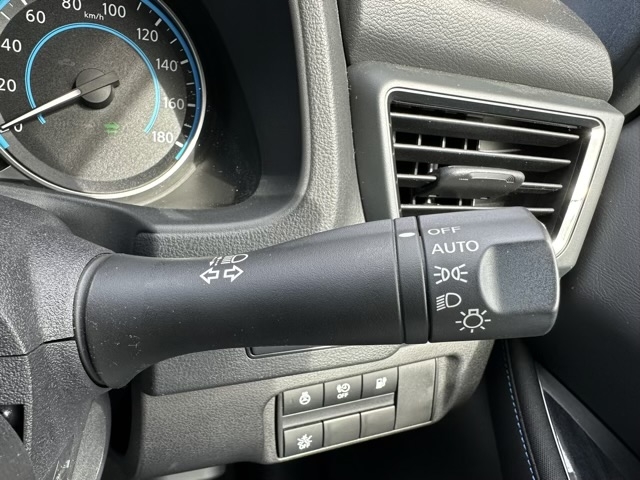 リーフ(ニッサン)中古車 24