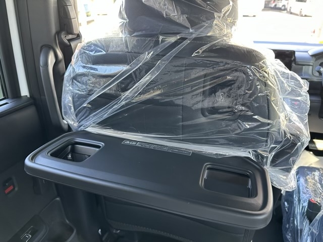 ステップワゴン(ホンダ)登録済未使用車 11