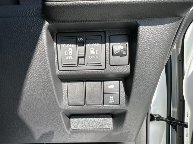 ステップワゴン(ホンダ)登録済未使用車 21