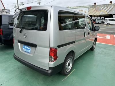 NV200バネットバン(ニッサン)レンタＵＰ 内外装写真他２