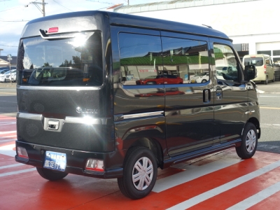 アトレー(ダイハツ)新車見本展示無 前席内装