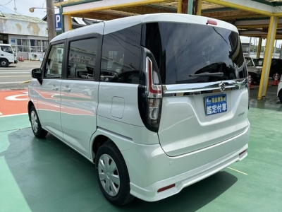 ソリオ(スズキ)登録済未使用車 後方