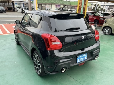 スイフトスポーツ(スズキ)中古車 後方