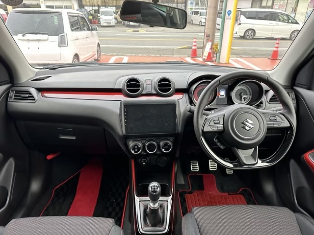 スイフト(スズキ)中古車 5