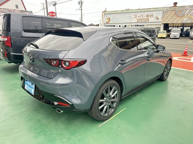 MAZDA3(マツダ)中古車 10