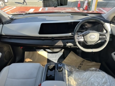 アリア(ニッサン)中古車 内外装写真