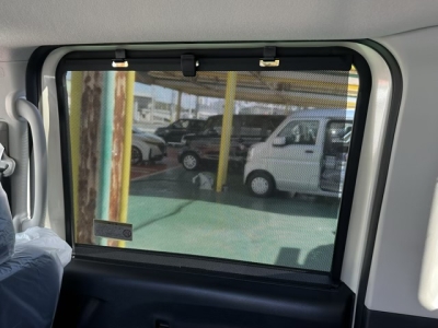 デリカミニ(三菱)届出済未使用車 内外装写真他