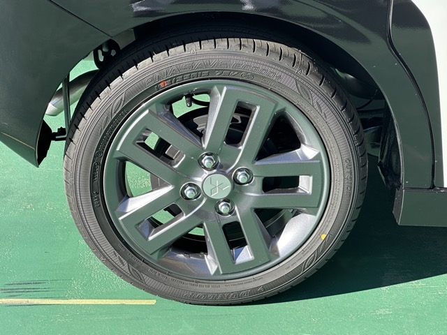 デリカミニ(三菱)届出済未使用車 14