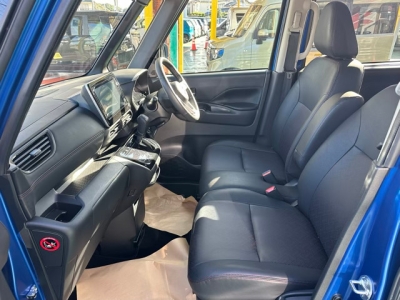 新型ルークス(ニッサン)ディーラ-試乗車 前席内装