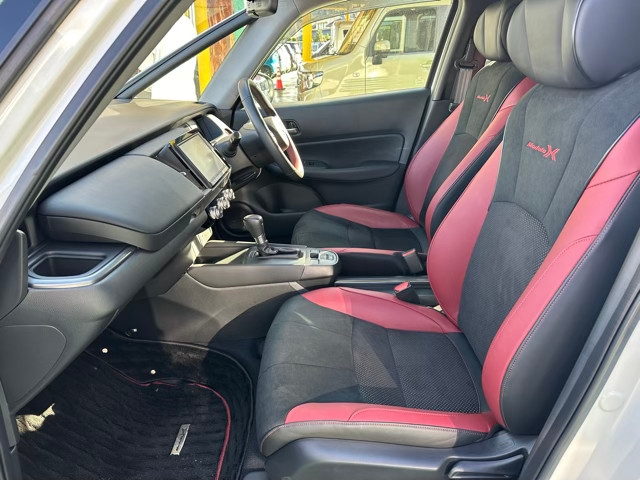 フィット(ホンダ)中古車 3