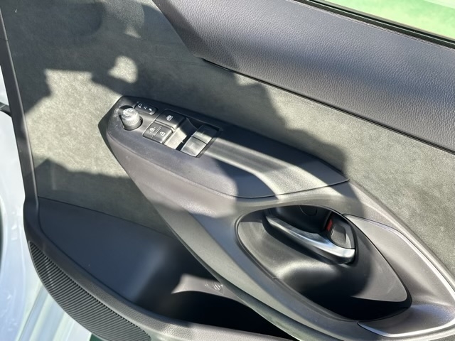 GRヤリス(トヨタ)中古車 12