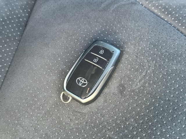 GRヤリス(トヨタ)中古車 14