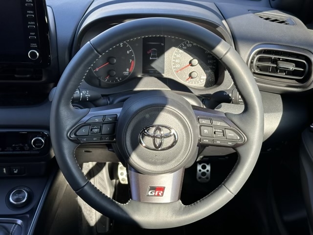 GRヤリス(トヨタ)中古車 5
