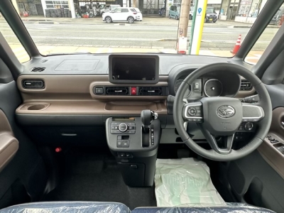 ムーヴキャンバス(ダイハツ)届出済未使用車 内外装写真