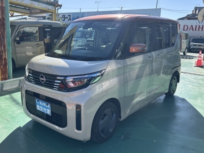 新型ルークス(ニッサン)中古車 前方